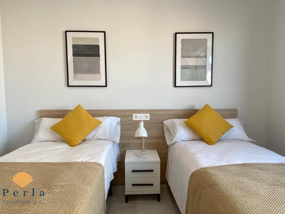Beautiful New South Facing Bungalow With Large Terrace Dehesa de Campoamor  Bagian luar foto