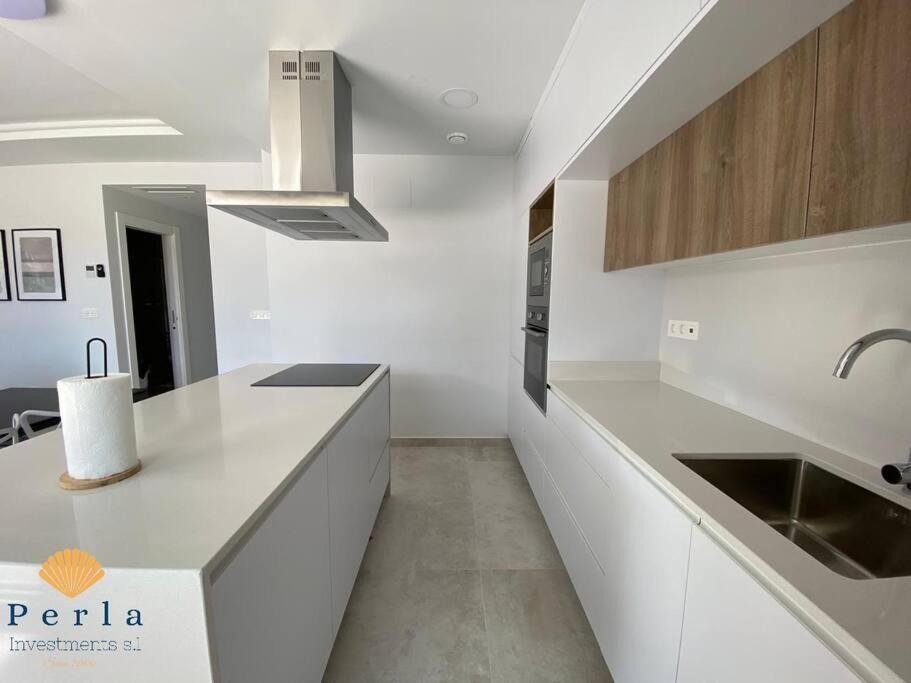Beautiful New South Facing Bungalow With Large Terrace Dehesa de Campoamor  Bagian luar foto