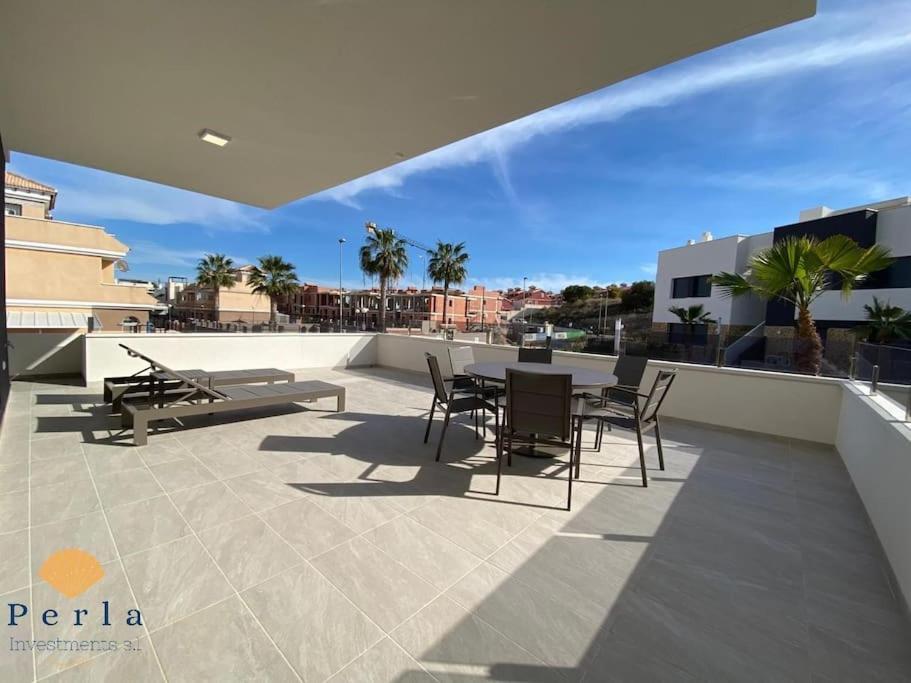 Beautiful New South Facing Bungalow With Large Terrace Dehesa de Campoamor  Bagian luar foto